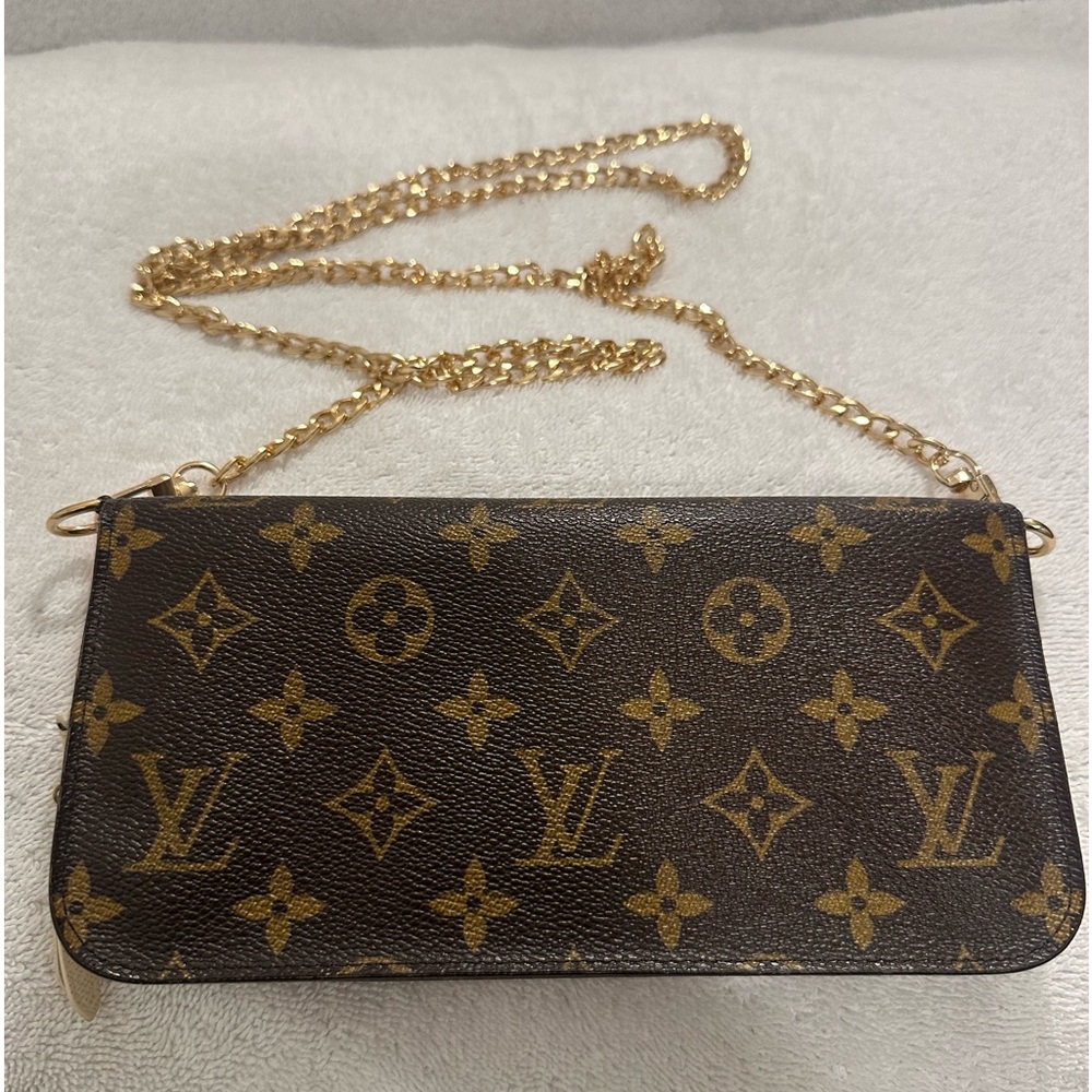 Louis Vuitton insolite wallet